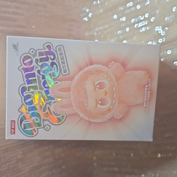 Labubu Big Into Energy Loyalty Yellow Pink V3 New Box Unsealed Authentic Popmart - Picture 8 of 10